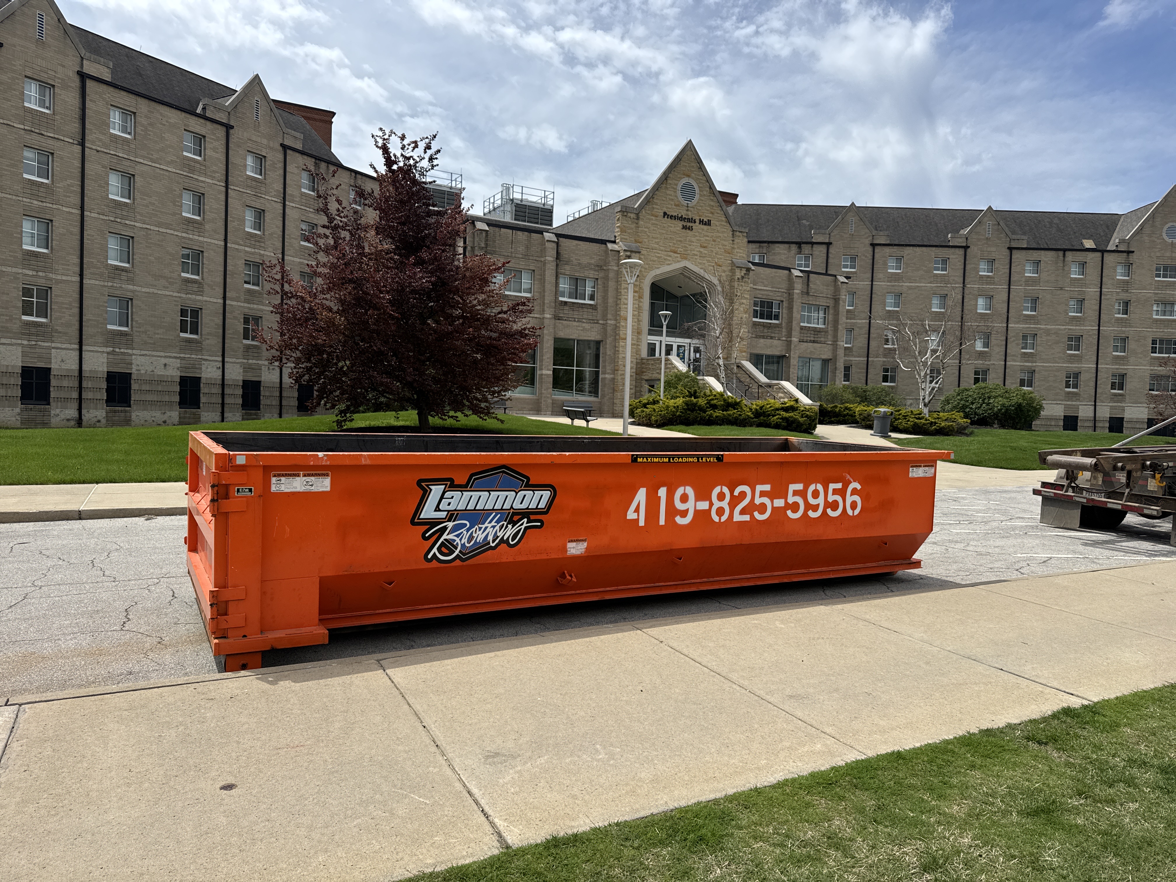 Small Dumpster Rental, The Best Choice for Cleanouts and DIY Projects